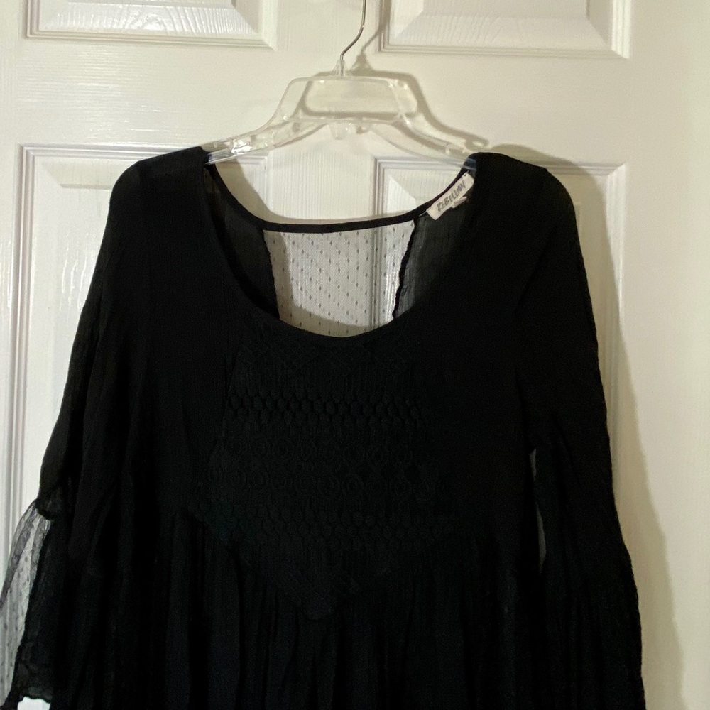 Rebellion Women’s Size Large Black Tunic - Picture 7 of 10